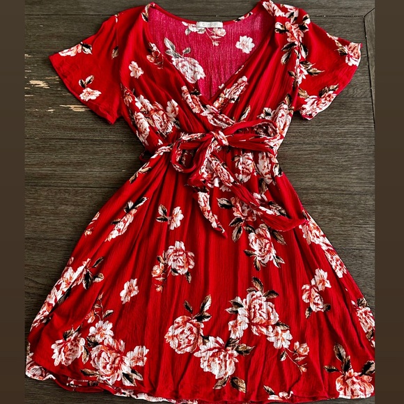 Active USA Dresses & Skirts - Red Floral Dress